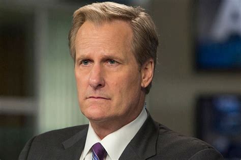 The smuggest superhero show on TV: "The Newsroom" blusters into its final season | Salon.com