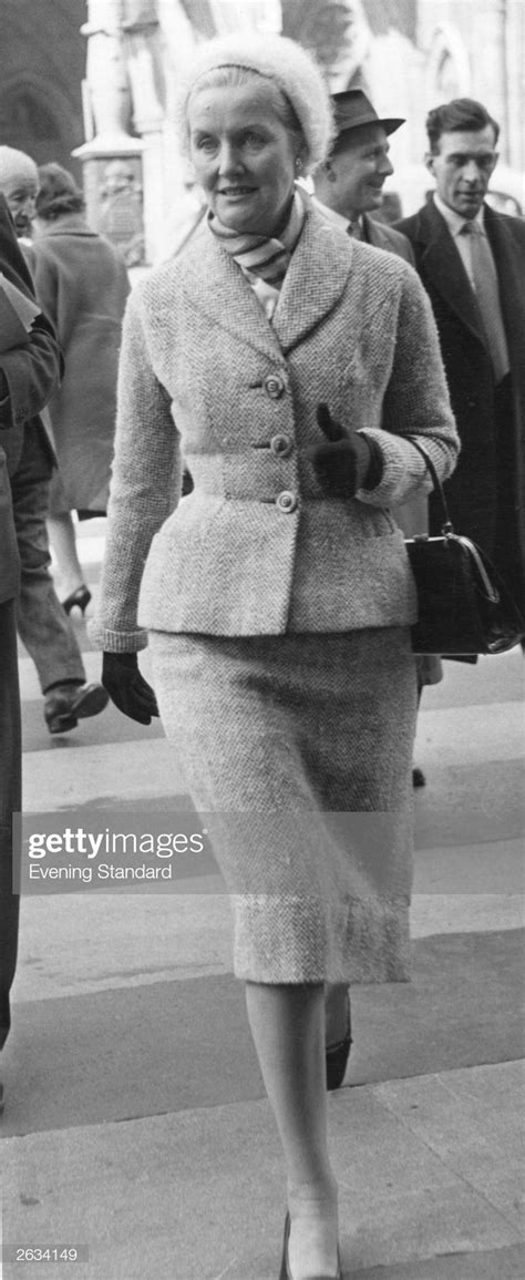 The Hon Diana Mitford , second wife of Sir Oswald Mosley, 6th... | Diana mitford, Mitford, Diana