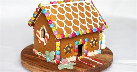 Easy Gingerbread House Patterns