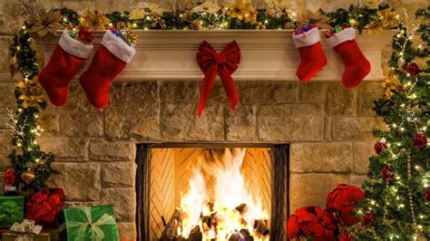 Beautiful Christmas Music, Fireplace Sounds, Relaxing Christmas Classic Music, Christmas ...