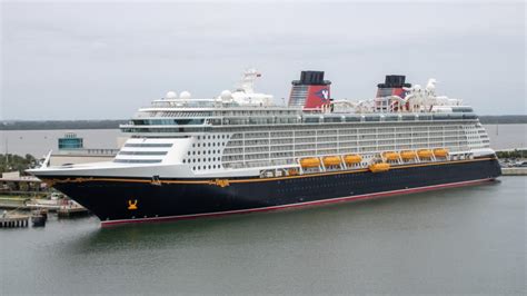 Disney Cruise Ships: Newest to Oldest