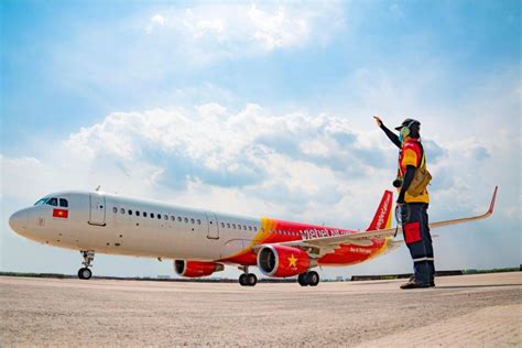 Vietjet named the World's Top 10 Safest & Best Low-cost | RYT9