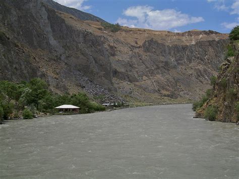 Kunar River in Chitral, Pakistan - June 2006 | The Kunar Riv… | Flickr