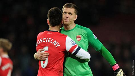 Szczesny - Team shape key to improvement | News | Arsenal.com