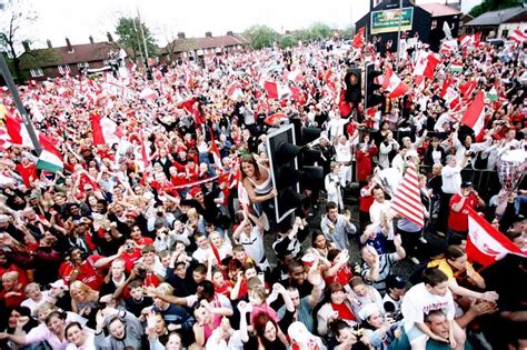 In Pictures: Liverpool FC fans through the years. - Liverpool Echo