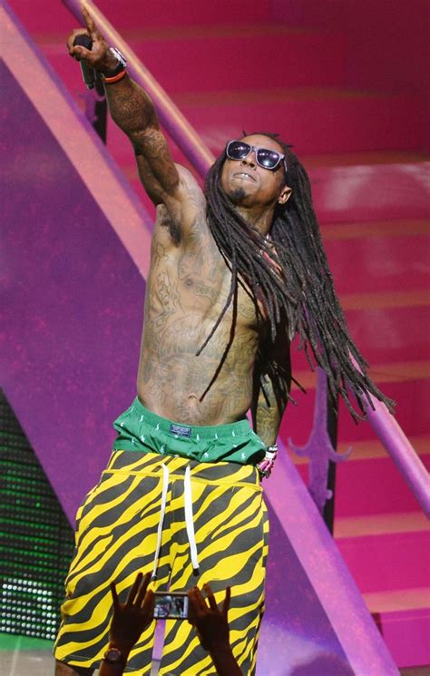 Lil Wayne Picture 132 - Lil Wayne Performing Live on The Nicki Minaj Tour