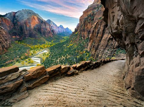 Angels Landing Canyon: 4K Ultra HD Zion National Park Wallpaper