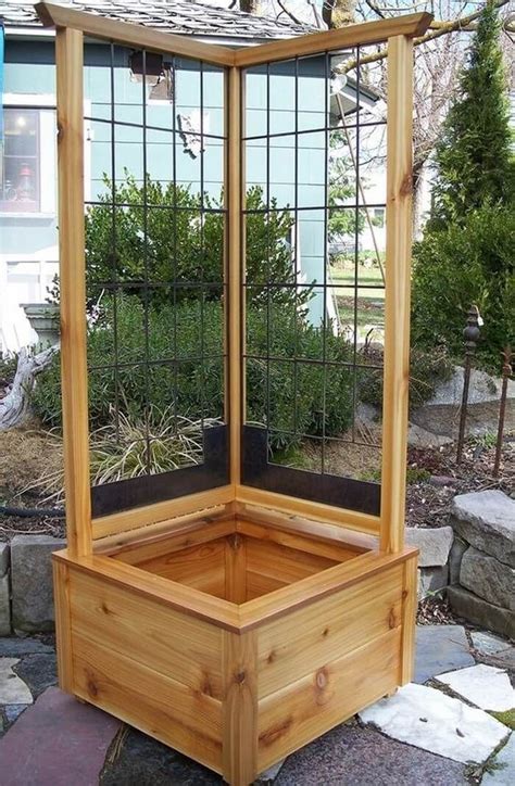 Corner Planter Box with Climbing Trellis #gardenplanters | Climbing trellis, Planter boxes ...