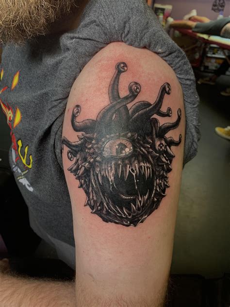 [ART] My brother’s new Beholder tattoo : r/DnD