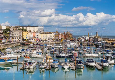 The 10 Best Fishing Towns in Britain for 2019 - FishingBooker Blog