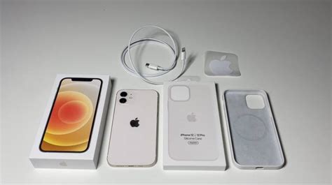 Odacsaptak az Apple-nek, van, ahol kötelező töltőt adni az iPhone 12 mobilokhoz - PCW - A ...