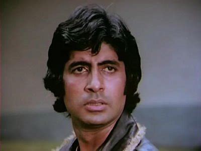 COOGLED: Actor Amitabh Bachchan Young Age Rare Pictures