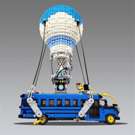 Jump Out Of This Lego Fortnite Battle Bus & Instructions - EverydayBricks