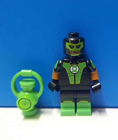 Green Lantern Lego Minifigure on Carousell