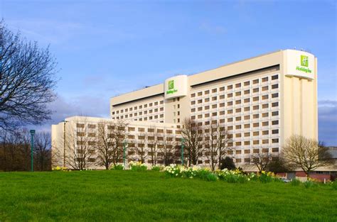 HOLIDAY INN® LONDON HEATHROW M4JCT.4 - London Sipson Rd. Heathrow ...