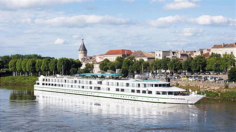 River Cruise in France: Family time on a french river cruise