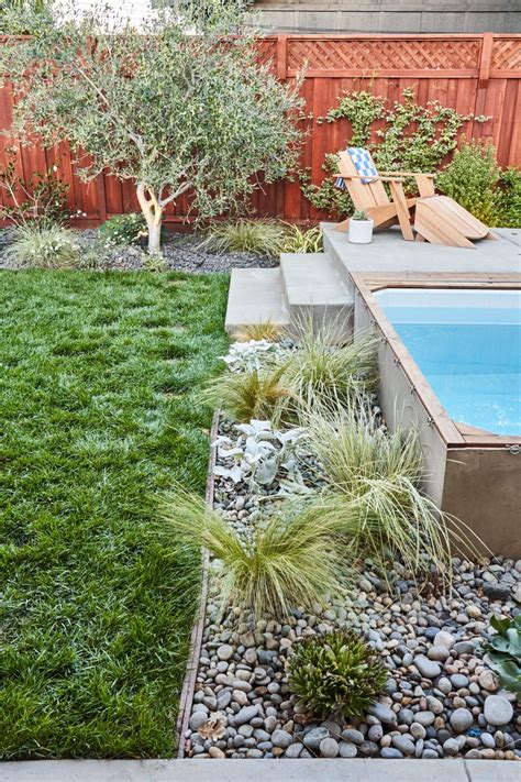 Heated Plunge Pool Creates a Year-Round Backyard | Yardzen