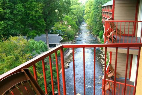 Baymont by Wyndham Gatlinburg on the River | Gatlinburg, TN 37738