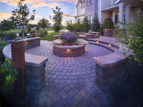 SCHROADER RESIDENCE — Utah Landscaping Company | Front yard landscaping, Modern front yard ...