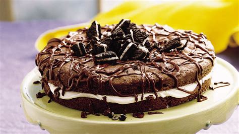 Oreo™ Cookie Cake Recipe - BettyCrocker.com