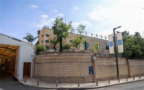 Neighbors fuming over Netanyahu's temporary Jerusalem residence | The ...