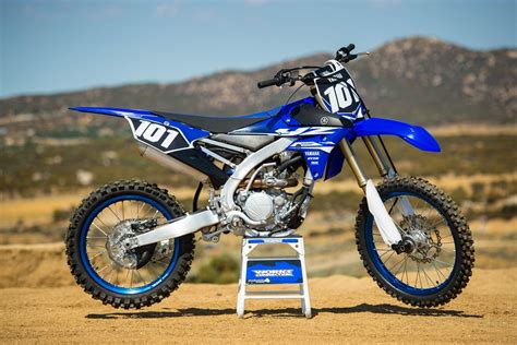 Racer X Films: 2018 Yamaha YZ250F - Racer X