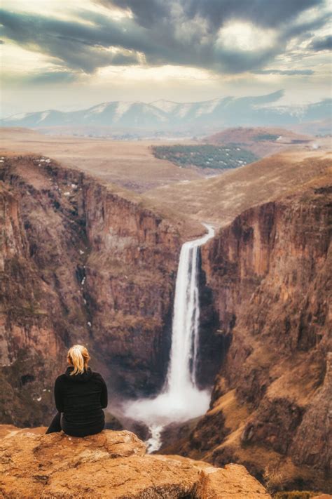 20 FAMOUS Waterfalls In Africa You Have To See To Believe