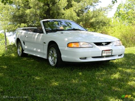 1998 Ultra White Ford Mustang GT Convertible #65412196 Photo #10 ...