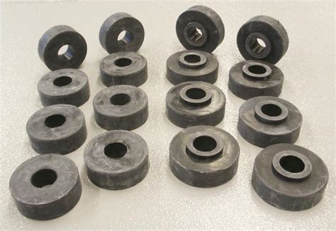 Body Mount Bushings Set Rubber-Broncograveyard.com