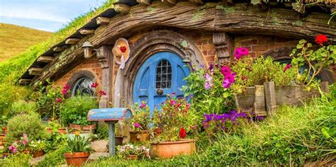 Hobbiton Day Tour from Auckland | Everything New Zealand