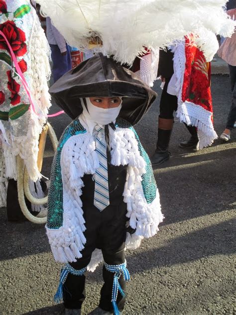 Mexico Ministry: Paco and Eileen Lopez: "Carnaval" in Tlaxcala