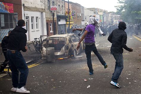 Riots cripple London's streets - Mission Network News