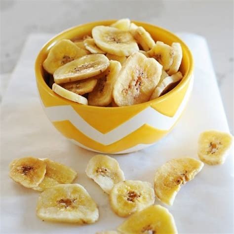 Homemade Baked Banana Chips Recipe