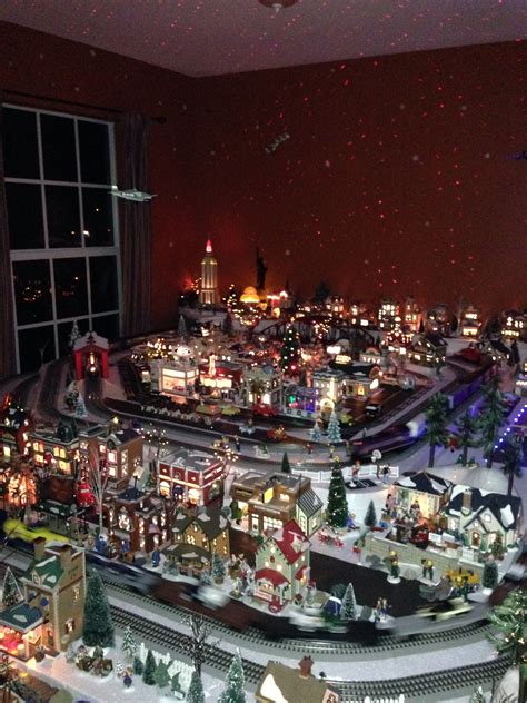 Pin by Matt Vaill on Lionel Trains | Christmas train, Christmas village ...