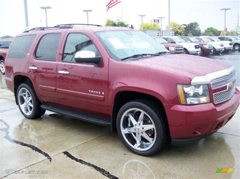 2007 Chevrolet Tahoe LTZ 4x4 Custom Wheels Photos | GTCarLot.com