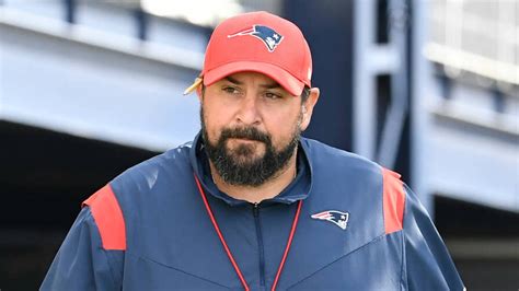 Matt Patricia calling Patriots' offensive plays | Yardbarker