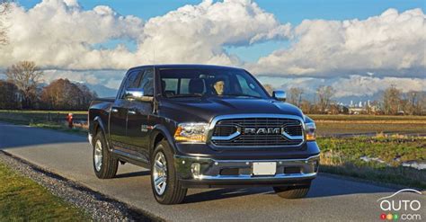 2017 Ram 1500 EcoDiesel Crew Cab Laramie Limited 4X4 pictures | Photo 1 ...