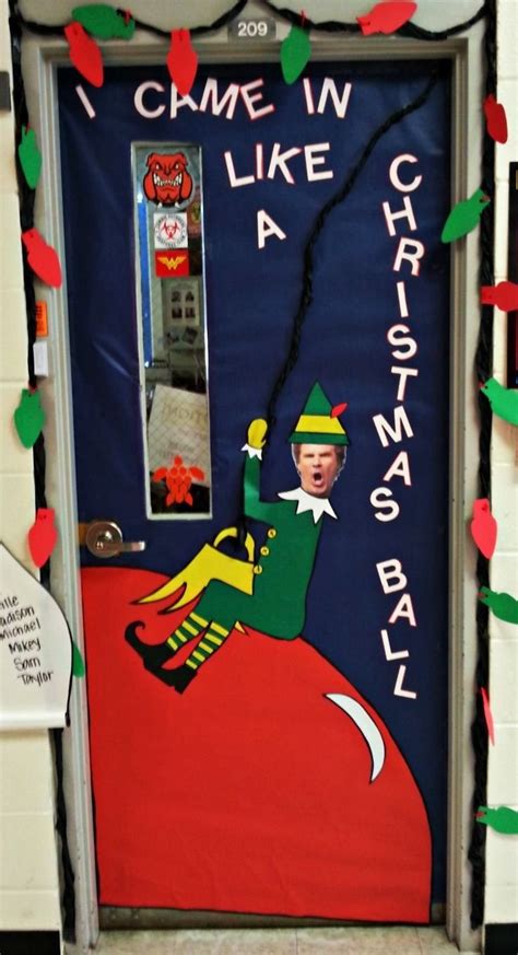 10 Amazing Funny Christmas Door Decorating Contest Ideas 2024