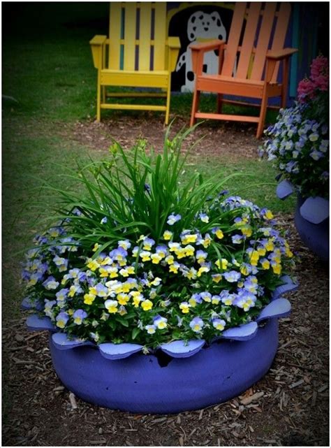 Tire planter | Outdoor/Garden ideas | Pinterest