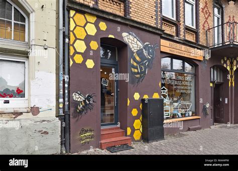 The honey shop of beekeeper Victor Hernández in Kassel, Germany Stock Photo - Alamy