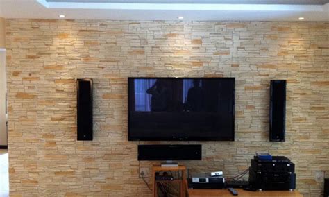 Wall decoration with efficient use of thin stone veneer and cladding