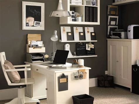 15+ Workroom Design Ideas To Renovate Your Workroom