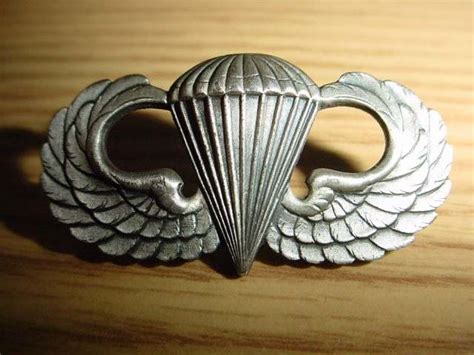 Jump wings - Army & USN / USMC - WING BADGES - U.S. Militaria Forum