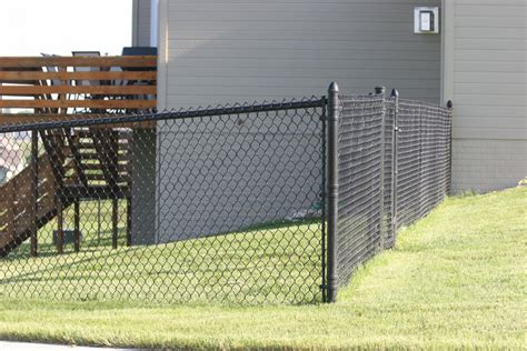 [200 Feet Of Fence] 5' Tall Black Vinyl Chain Link Complete Fence Pack ...