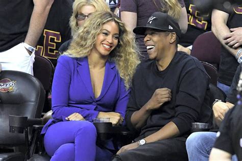 Celebrity Net Worth: Beyonce and Jay-Z pay record $200 million for ...