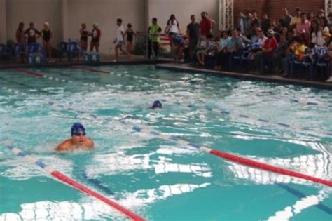 MP analiza videos del área de la piscina del Liceo Javier