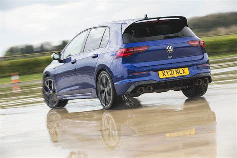 Volkswagen Golf R Performance Package 2021 UK review | Autocar