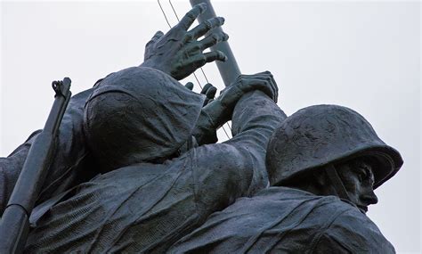 Why the Marine Corps Memorial Features Men Who Weren’t in the Famous ...