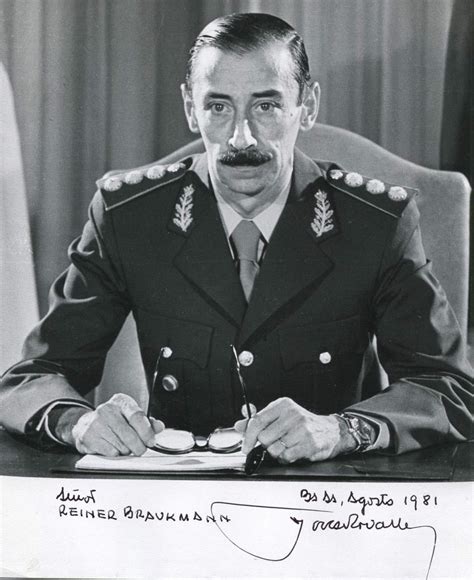 Jorge Rafael Videla Argentina autograph, signed vintage photo: Amazon.co.uk: Kitchen & Home