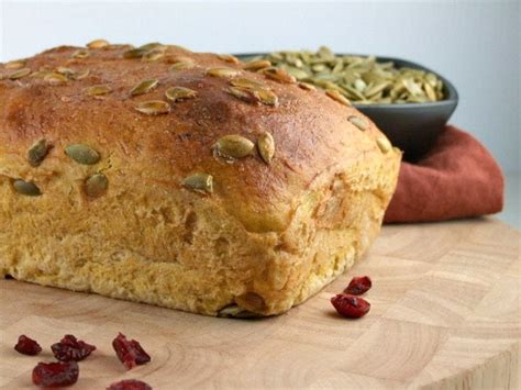 Oatmeal Pumpkin Seed Bread - Recipe Girl